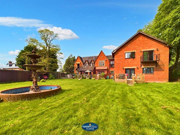 1 Bedroom Flat To Rent In Arden Lodge, Mill Lane, Bulkington, CV12