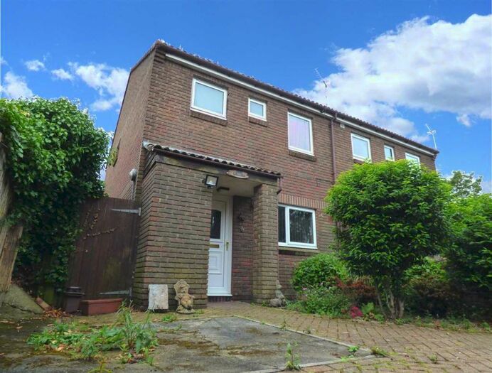 3 Bedroom Semi-Detached House To Rent In Chaldecott Gardens, Bournemouth, BH10
