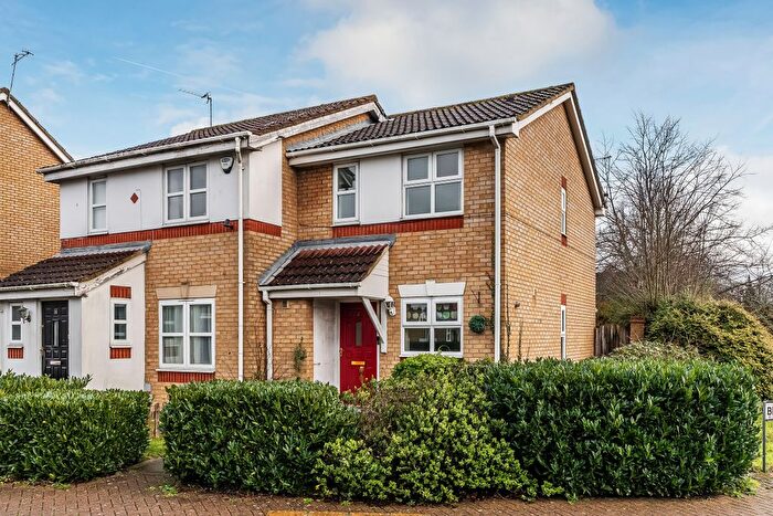 2 Bedroom Semi Detached House For Sale In Blackmead, Riverhead, Sevenoaks, Kent, TN13