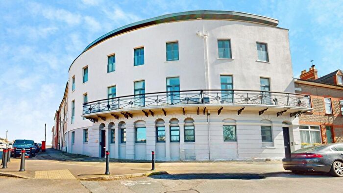 1 Bedroom Flat To Rent In Queens Road, Penarth, CF64