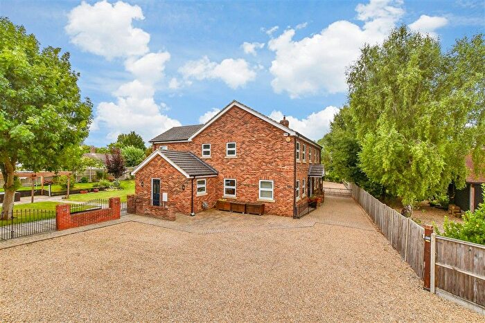4 Bedroom Detached House For Sale In High Street, Wingham, Canterbury, Kent, CT3