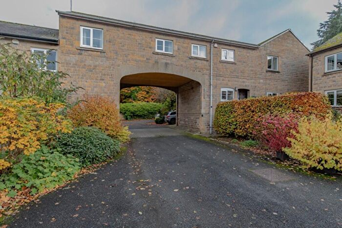 2 Bedroom Maisonette To Rent In East Close, Matfen, NE20