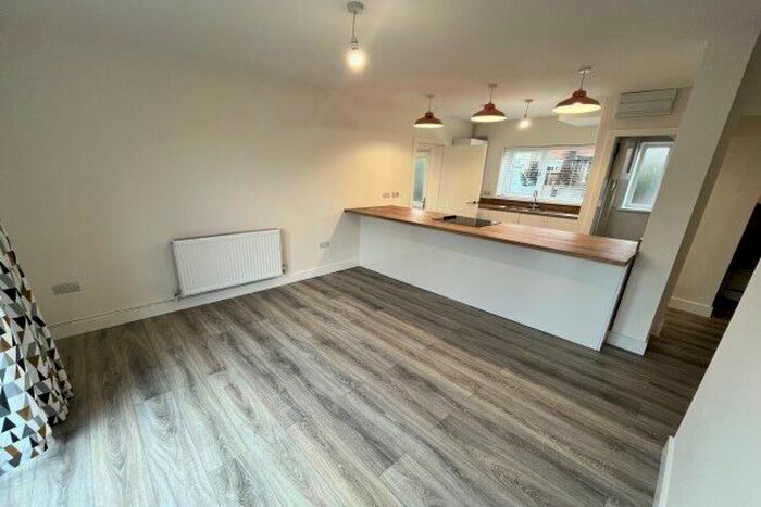 3 Bedroom Semi-Detached House To Rent In Llanon Road, Cardiff, CF14