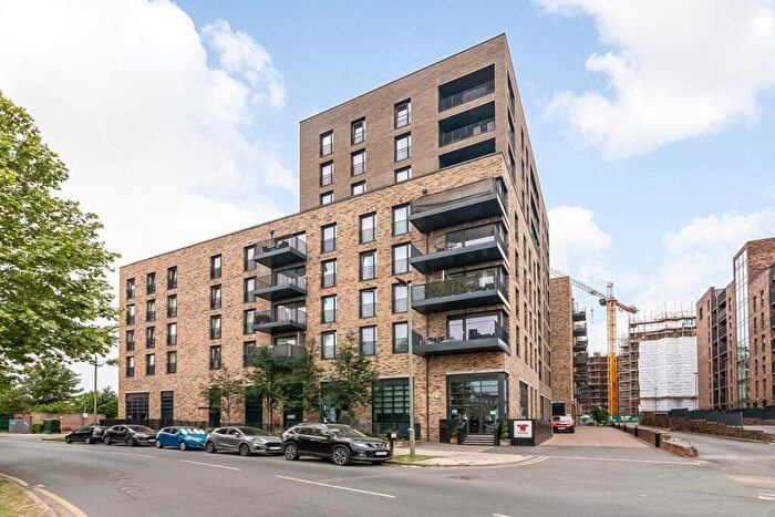 2 Bedroom Flat For Sale In Hatcham Street, Sydenham, London, SE26