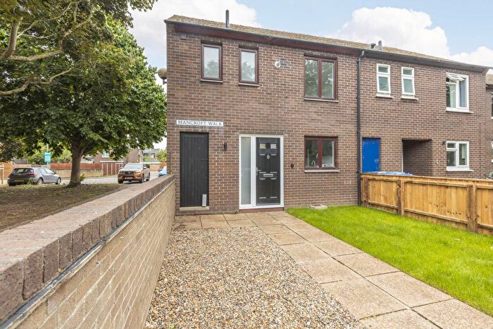 3 Bedroom End Of Terrace House For Sale In Mancroft Walk, Norwich, NR2