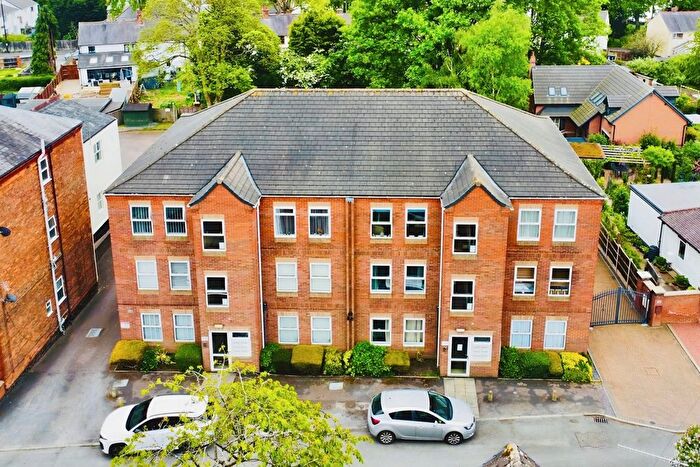 1 Bedroom Flat For Sale In Clarence Court, Clarence Road, Hinckley, LE10