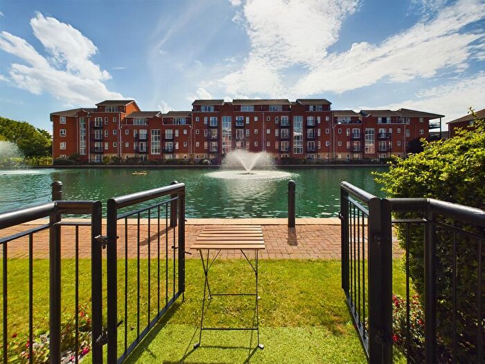 2 Bedroom Flat To Rent In Ellerman Road, City Centre, Liverpool, L3