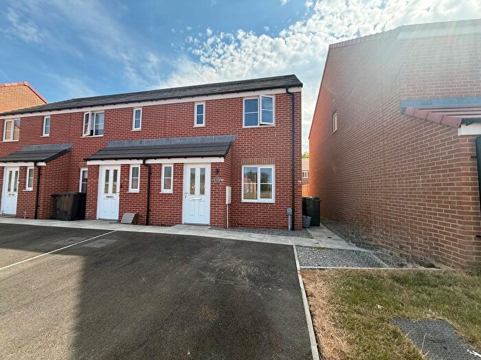 3 Bedroom End Terrace House For Sale In Butler Drive, Ladgate, Middlesbrough, TS8