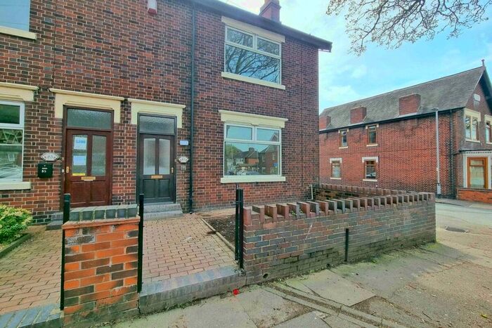 3 Bedroom Terraced House To Rent In Chaplin Road, Stoke-On-Trent, ST3