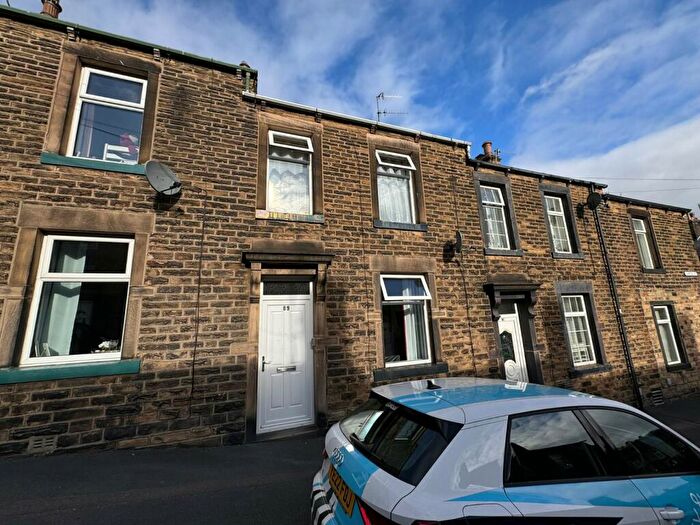 3 Bedroom House To Rent In Castle Street, Skipton, BD23