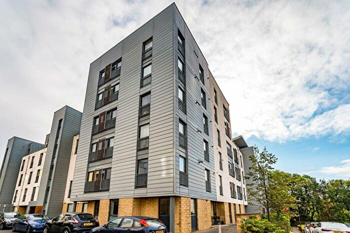 1 Bedroom Flat To Rent In Kimmerghame Drive, Fettes, Edinburgh, EH4