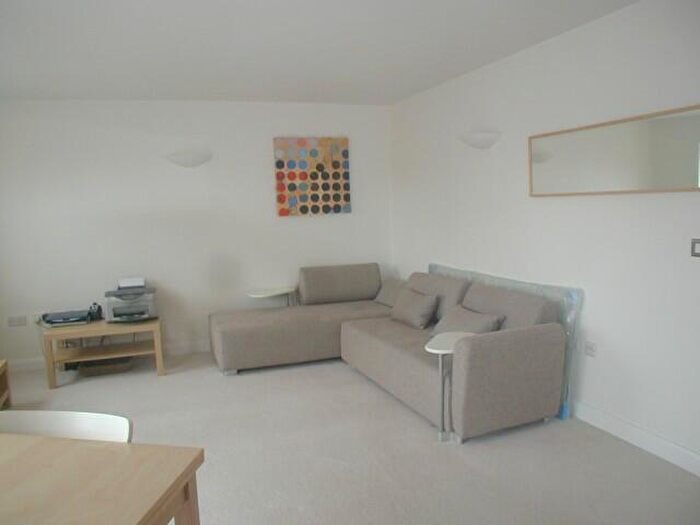 1 Bedroom Apartment To Rent In Washington Wharf, B1