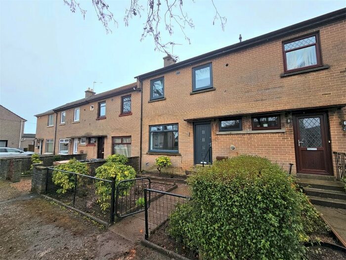 2 Bedroom Terraced House To Rent In Bellfield Road, Sheddocksley, Aberdeen, AB16