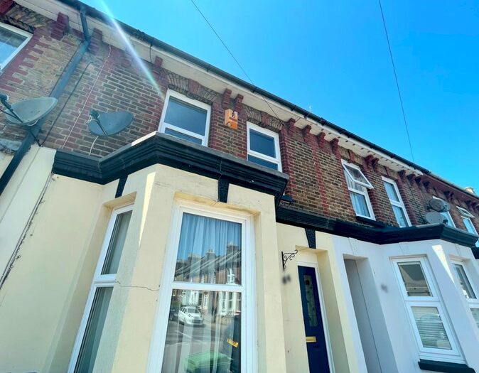 3 Bedroom Terraced House To Rent In Kingsnorth Road, Faversham, ME13