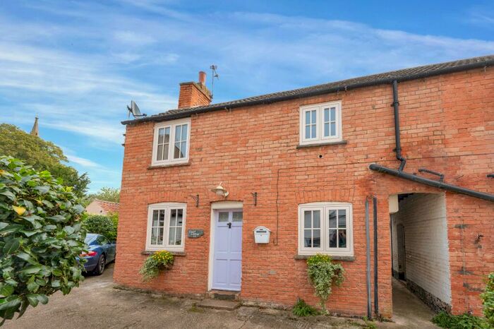 2 Bedroom Cottage To Rent In Main Street, Frisby On The Wreak, LE14