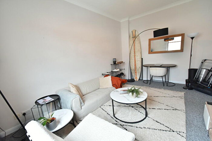 2 Bedroom Flat To Rent In Blatchington Road, Hove, BN3