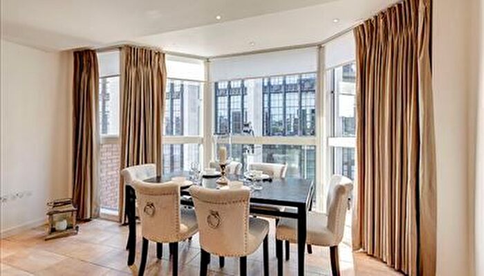 2 Bedroom Flat To Rent In Imperial House, Young Street, W8