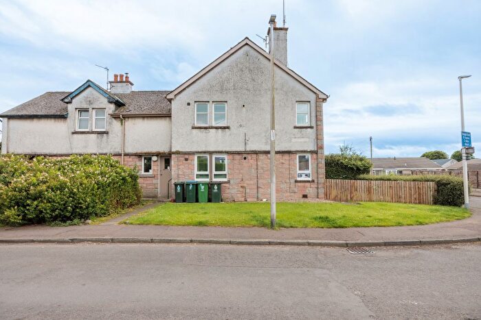 2 Bedroom Flat For Sale In Caddam Place, Coupar Angus, PH13
