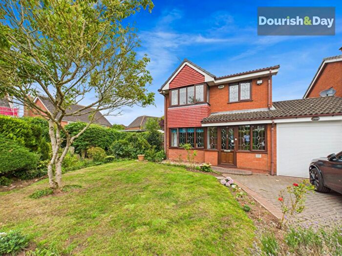 4 Bedroom Detached House For Sale In Beverley Close, Penkridge, ST19