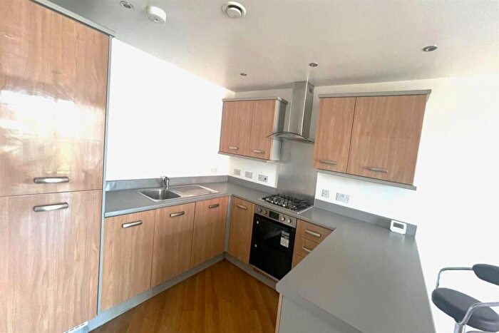 2 Bedroom Apartment To Rent In - Perth Road, Ilford, IG2