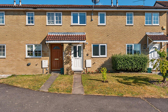 2 Bedroom Terraced House For Sale In Blackbird Close, Burghfield Common, Reading, Berkshire, RG7