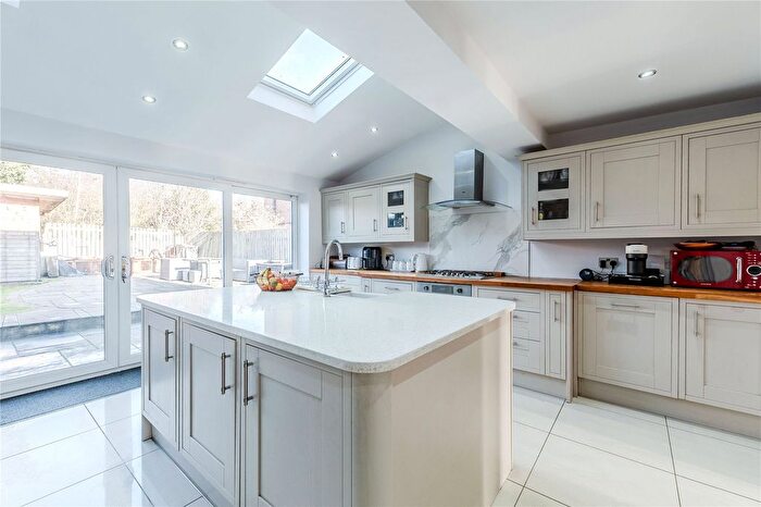 4 Bedroom Semi-Detached House For Sale In Green Lane, Ledston, Castleford, West Yorkshire, WF10