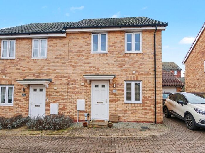 3 Bedroom Semi Detached House For Sale In Brick Drive, Great Blakenham, Ipswich, Suffolk, IP6