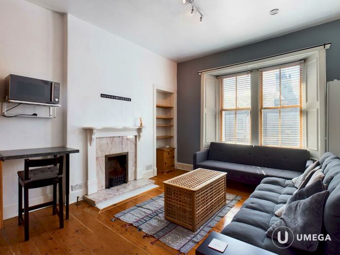 1 Bedroom Flat To Rent In Lyne Street, Abbeyhill, Edinburgh, EH7