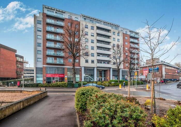 1 Bedroom Flat To Rent In Wilmington Close, Watford, WD18