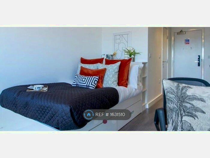 1 Bedroom Flat To Rent In Bromsgrove Street, Birmingham, B5