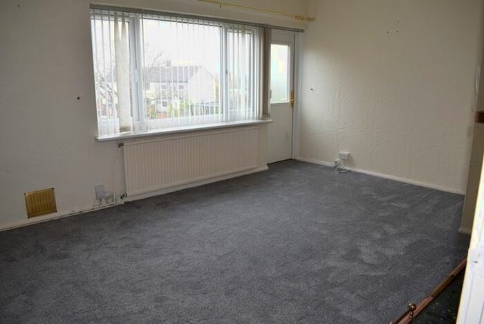 2 Bedroom Flat To Rent In For Rent, Borrowdale Road, Middleton., M24