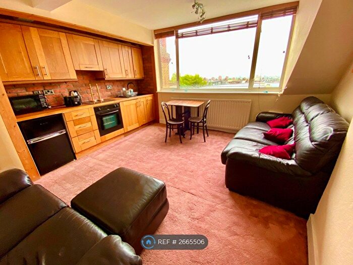 1 Bedroom Flat To Rent In Ingham Road, London, NW6