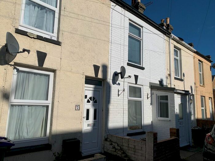 2 Bedroom Terraced House To Rent In Claremont Gardens, Ramsgate, CT11