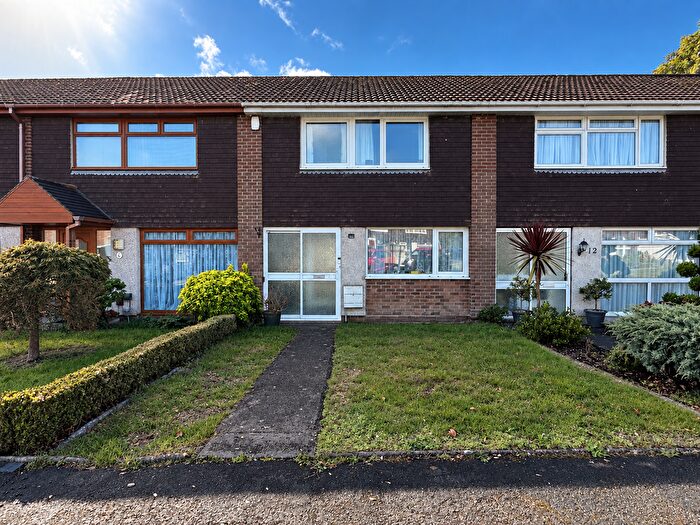 3 Bedroom Terraced House For Sale In Chelson Gardens, Mainstone, PL6