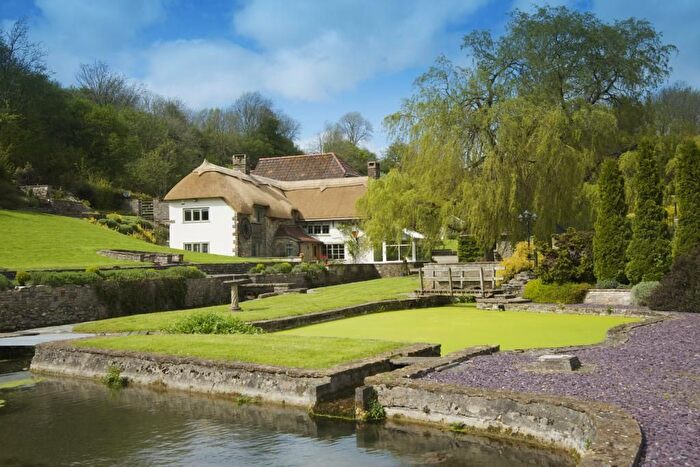 5 Bedroom Detached House To Rent In Membury, Axminster, Devon, EX13