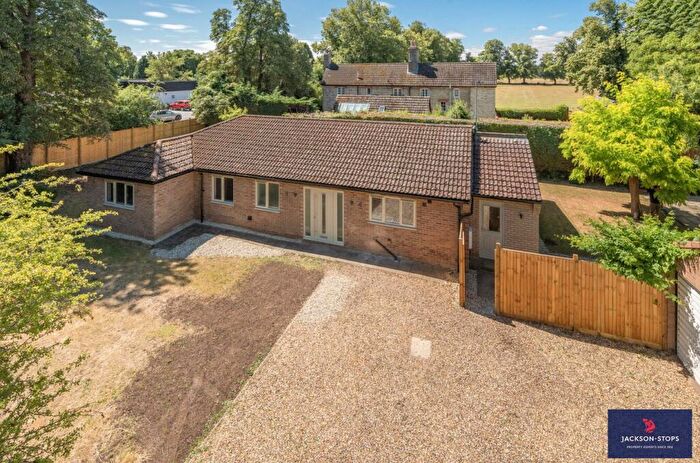 4 Bedroom Bungalow For Sale In Wilbraham Road, Six Mile Bottom, Newmarket, Suffolk, CB8