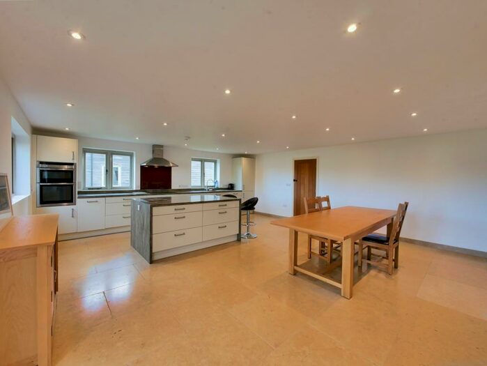 3 Bedroom Detached House To Rent In Bryworth Lane, Lechlade, GL7