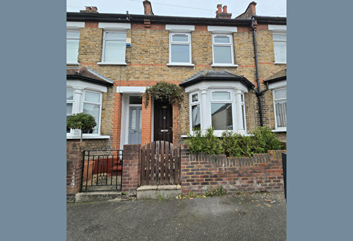 3 Bedroom Terraced House To Rent In Oxford Road, Sidcup, Kent, DA14