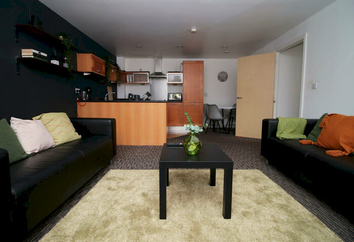 2 Bedroom Serviced Apartments To Rent In Lock Keepers, Lock Keepers Court, North Road, Cardiff, CF10