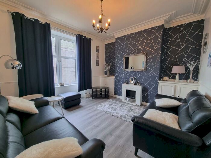 2 Bedroom Flat To Rent In Ashvale Place, The City Centre, Aberdeen, AB10