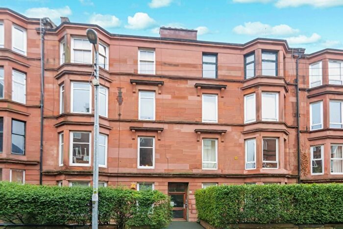 2 Bedroom Flat For Sale In Craigpark Drive, Dennistoun, G31