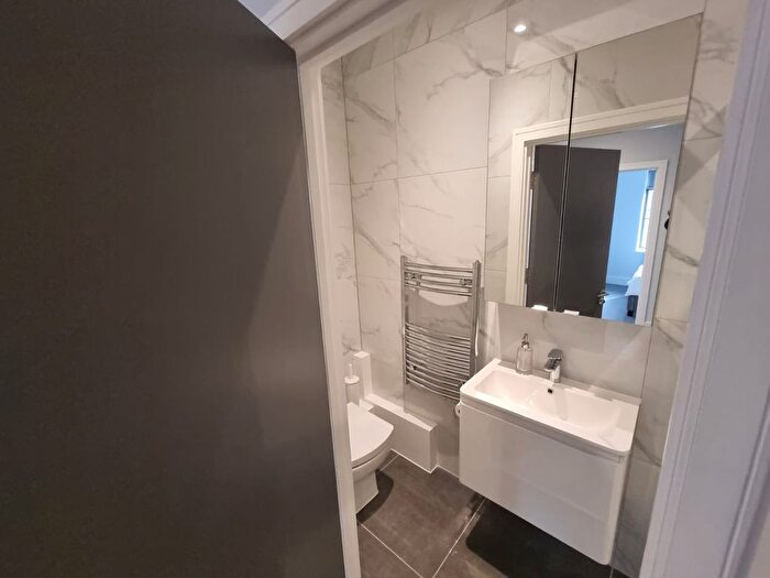 3 Bedroom Flat To Rent In Maida Vale, Maida Vale, W9