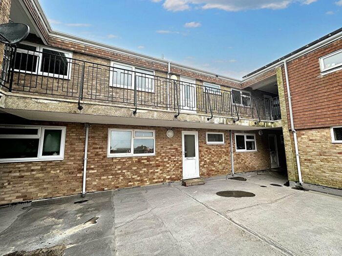 1 Bedroom Flat To Rent In Channel Views, South Coast Road, Peacehaven, BN10