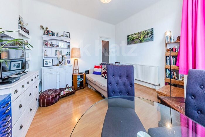 1 Bedroom Flat To Rent In Birkbeck Road, Crouch End, N8