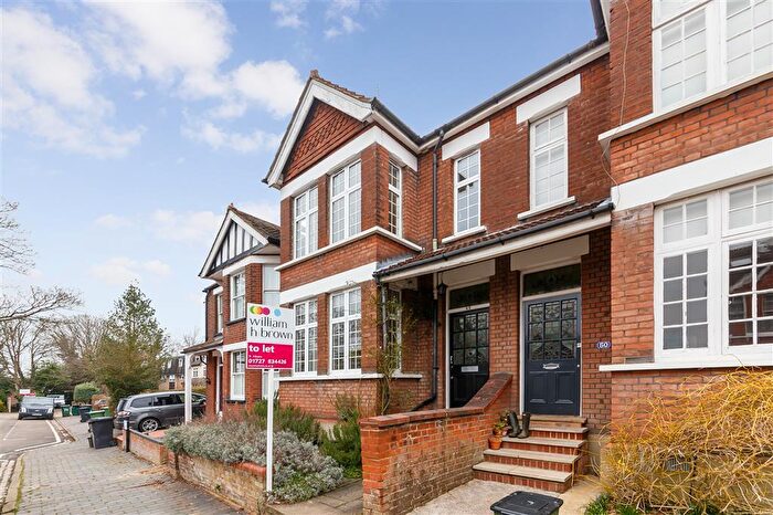 4 Bedroom Semi Detached House To Rent In Ramsbury Road, St Albans, AL1