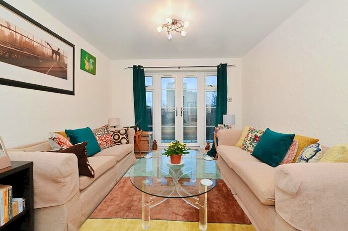 1 Bedroom Apartment To Rent In Oriana House Victory Place Limehouse, E14