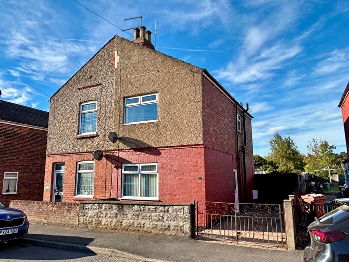 3 Bedroom Semi-Detached House To Rent In Brooklands Avenue, Broughton, Brigg, Lincolnshire, DN20