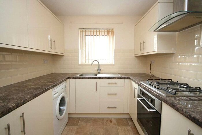 2 Bedroom Flat To Rent In Rousay Close, Rubery, Birmingham, B45