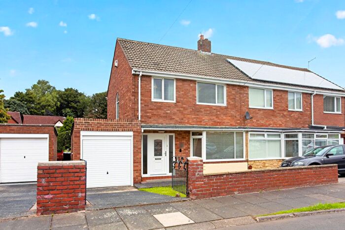 3 Bedroom Semi-Detached House For Sale In Acorn Avenue, Bedlington, NE22