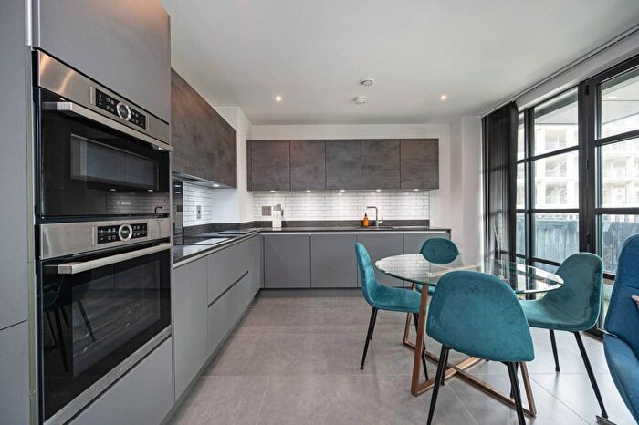 1 Bedroom Flat For Sale In Hepscott Road, Hackney Wick, London, E9